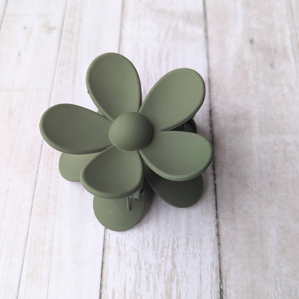 iconic mi - Daisy Flower Matt Hair Accessory Claw Clip 3": Dark grey