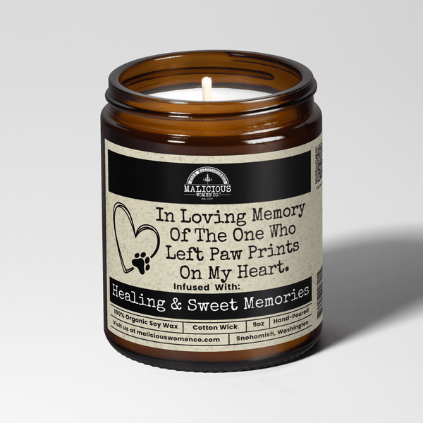 In Loving Memory Of The One Who Left Paw Prints On My Heart 9oz Family Candle
