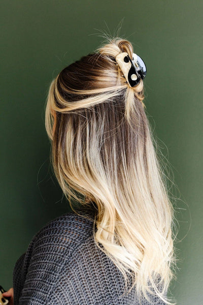 Shop Andi - Yin Yang Claw Clip