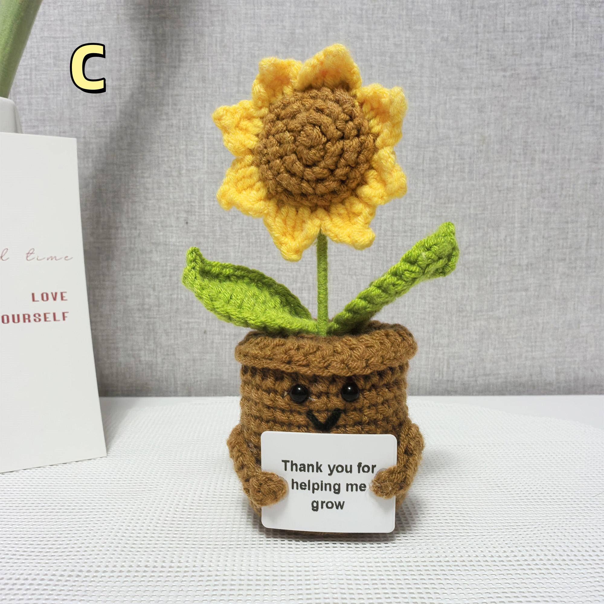 TOMOPOD LLC - Adorable Handmade Crochet Bee With Sunflower