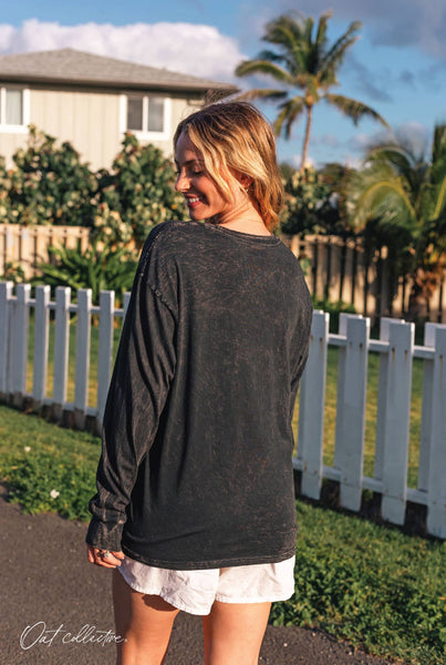 OAT COLLECTIVE - PREMIUM BASIC Mineral Washed Long Sleeve