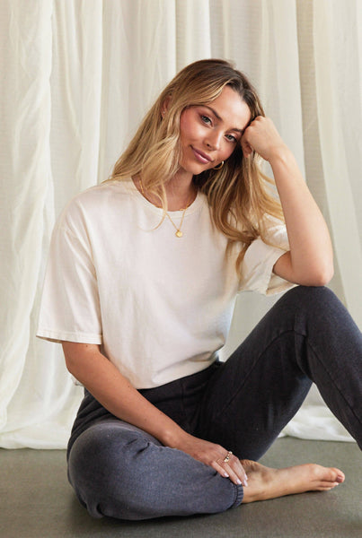 OAT COLLECTIVE - Basic Blank Mineral Washed Graphic Tee