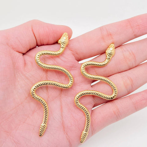 Mio Queena - Long Snake 18K Gold Plated Stainless Steel Post Earrings-FGS
