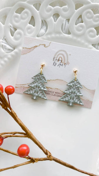 Everything Ky and I - Simple Christmas Tree Dangles