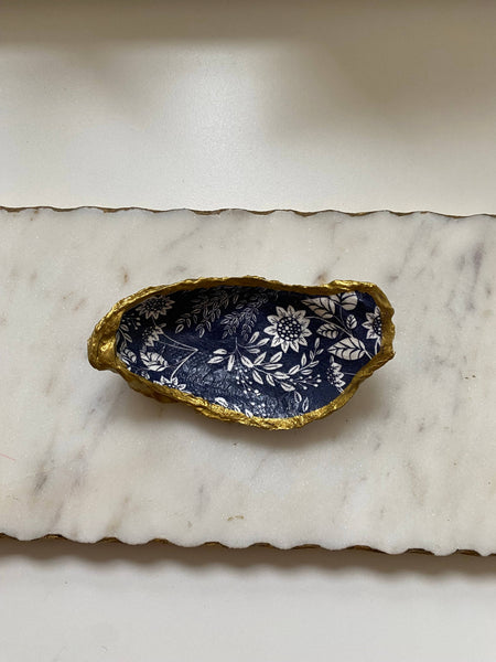 Del Mar Designs DC - Navy Floral Oyster Shell Jewelry Dish