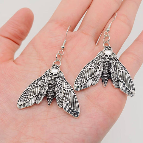 Mio Queena - Gothic Skull Moth Earrings - GT