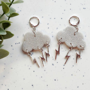 Luxe Trauma - Glitter earrings cloud lightning huggies silver