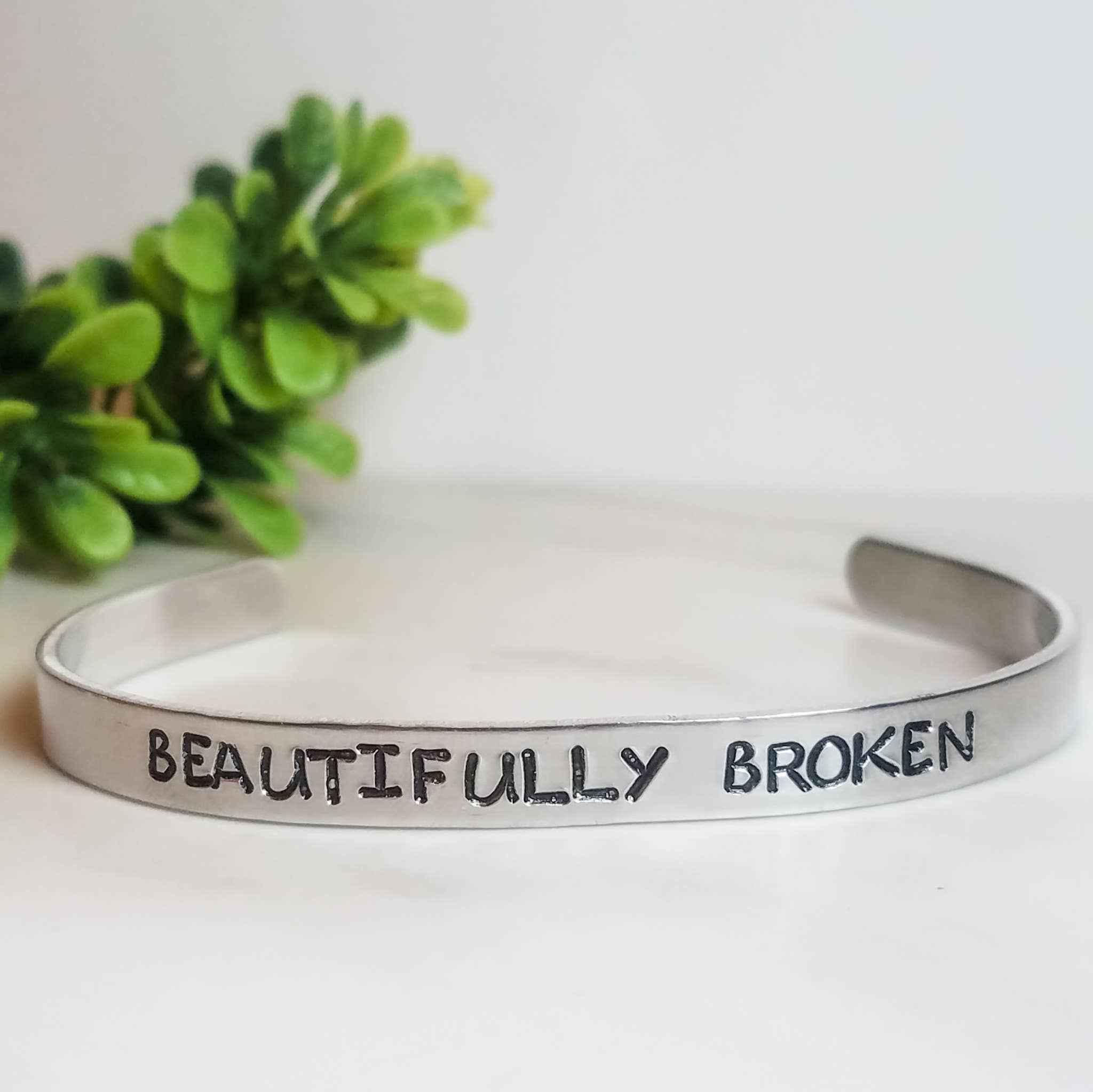MKayAccessories - Beautifully Broken Bracelet, Cuff bracelet