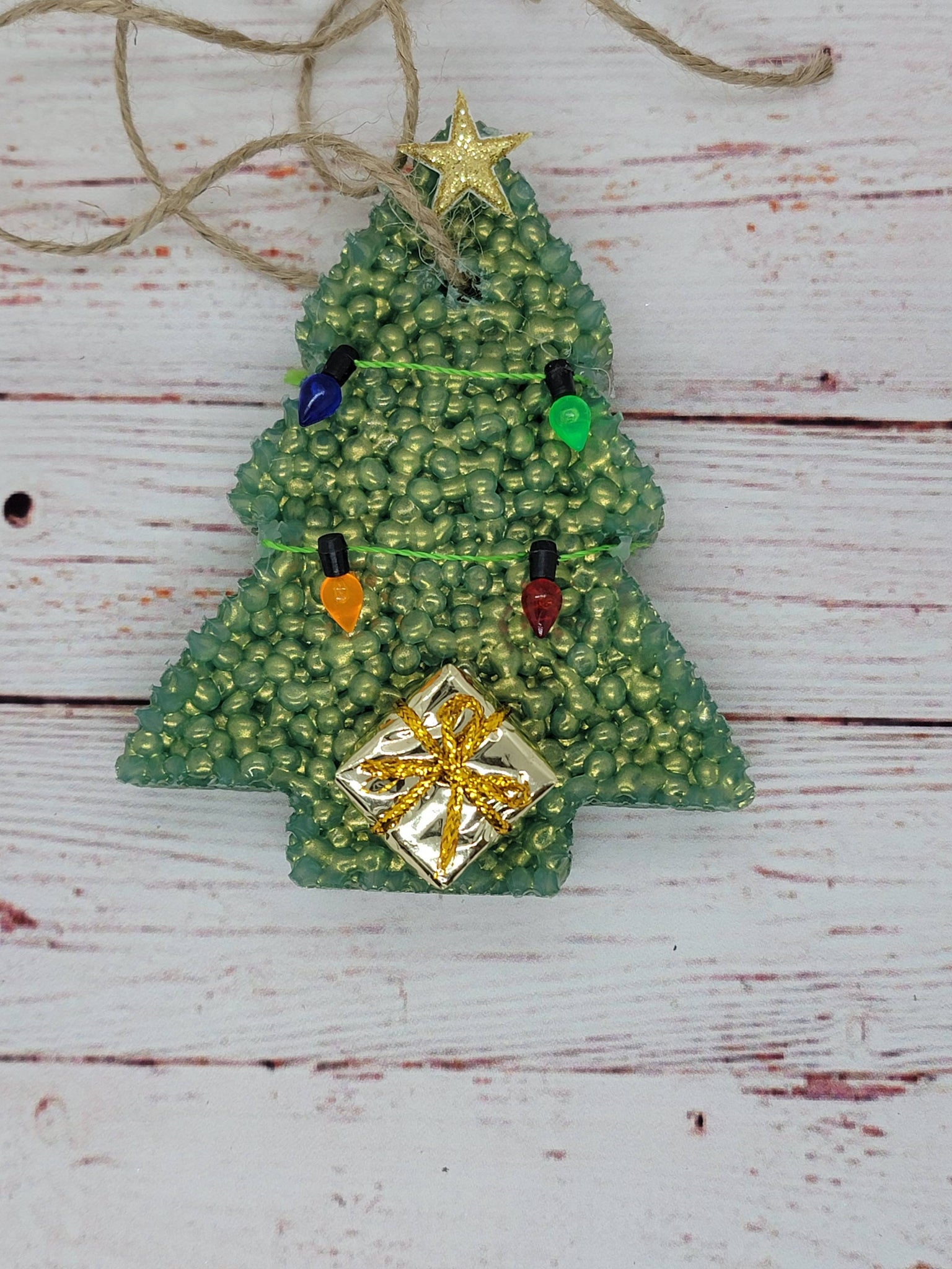 Southern Scents Fragrances, Inc. - Christmas Tree Freshie