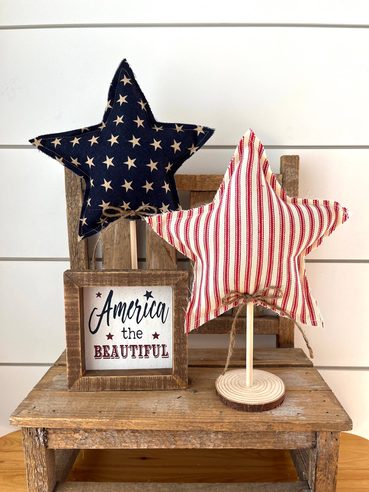 Kate + Em - 2pc. Rustic 4th of July Star Set - Vintage Star