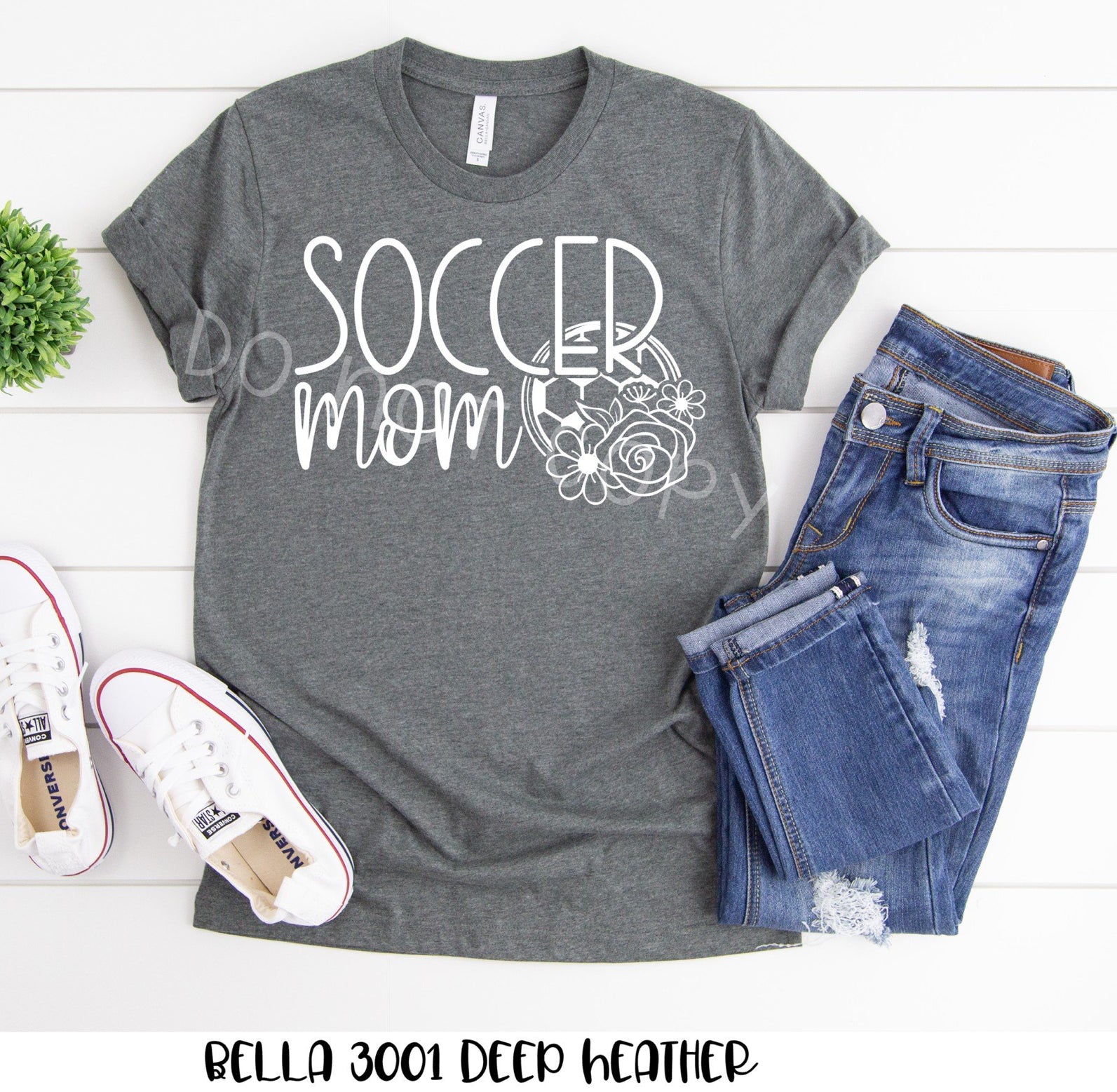 SOCCER MOM