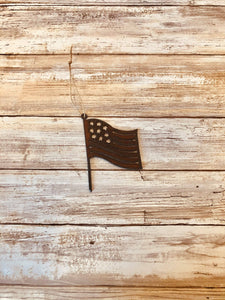 Universal Ironworks Inc - American Flag Rustic Ornament