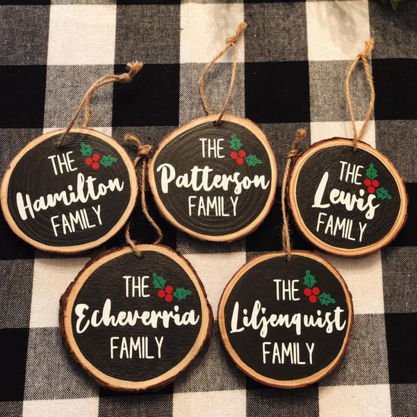 Mistletoe Family Wood Slice Ornament